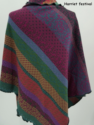 invero Dreiecktuch Harriet - 100% Schurwolle (Merino extra fein)