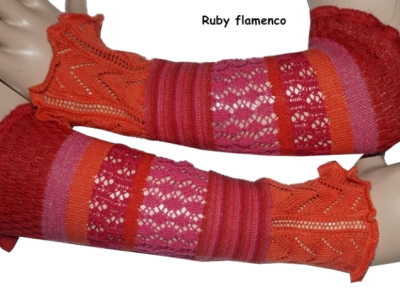 Invero Stulpen RUBY - 100% Schurwolle (Merino extra fein)