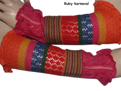 Invero Stulpen RUBY - 100% Schurwolle (Merino extra fein)