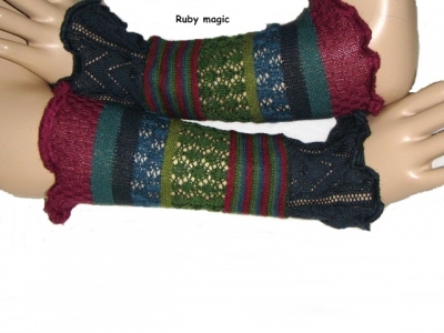Invero Stulpen RUBY - 100% Schurwolle (Merino extra fein)