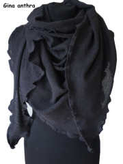 invero Dreiecktuch GINA - 100% Schurwolle (Merino extra fein)