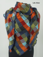 invero Dreiecktuch Lulu - 100% Schurwolle (Merino extra fein)