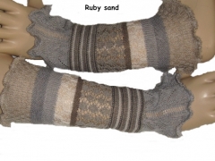Invero Stulpen RUBY - 100% Schurwolle (Merino extra fein)